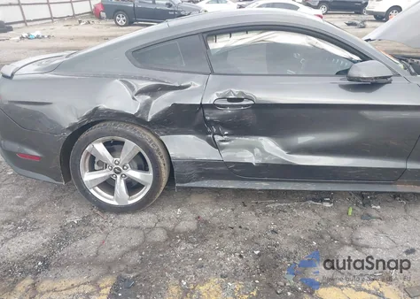 2018 Ford Mustang Gt Premium z USA, uszkodzony, nr VIN 1FA6P8CF0J5120539